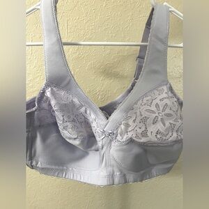 Comfort Choice Women's Plus Size Wireless Back-Close Lounge Bra